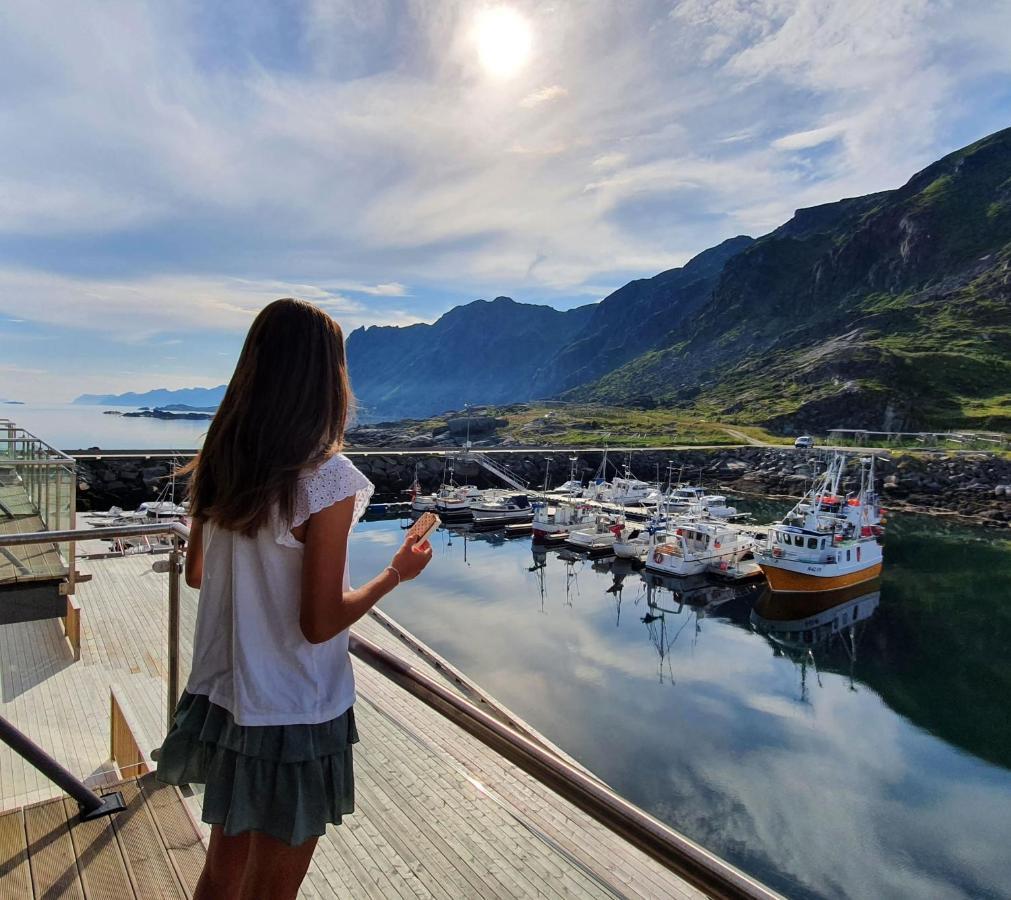 Lofoten Seaside Apartment Ballstad