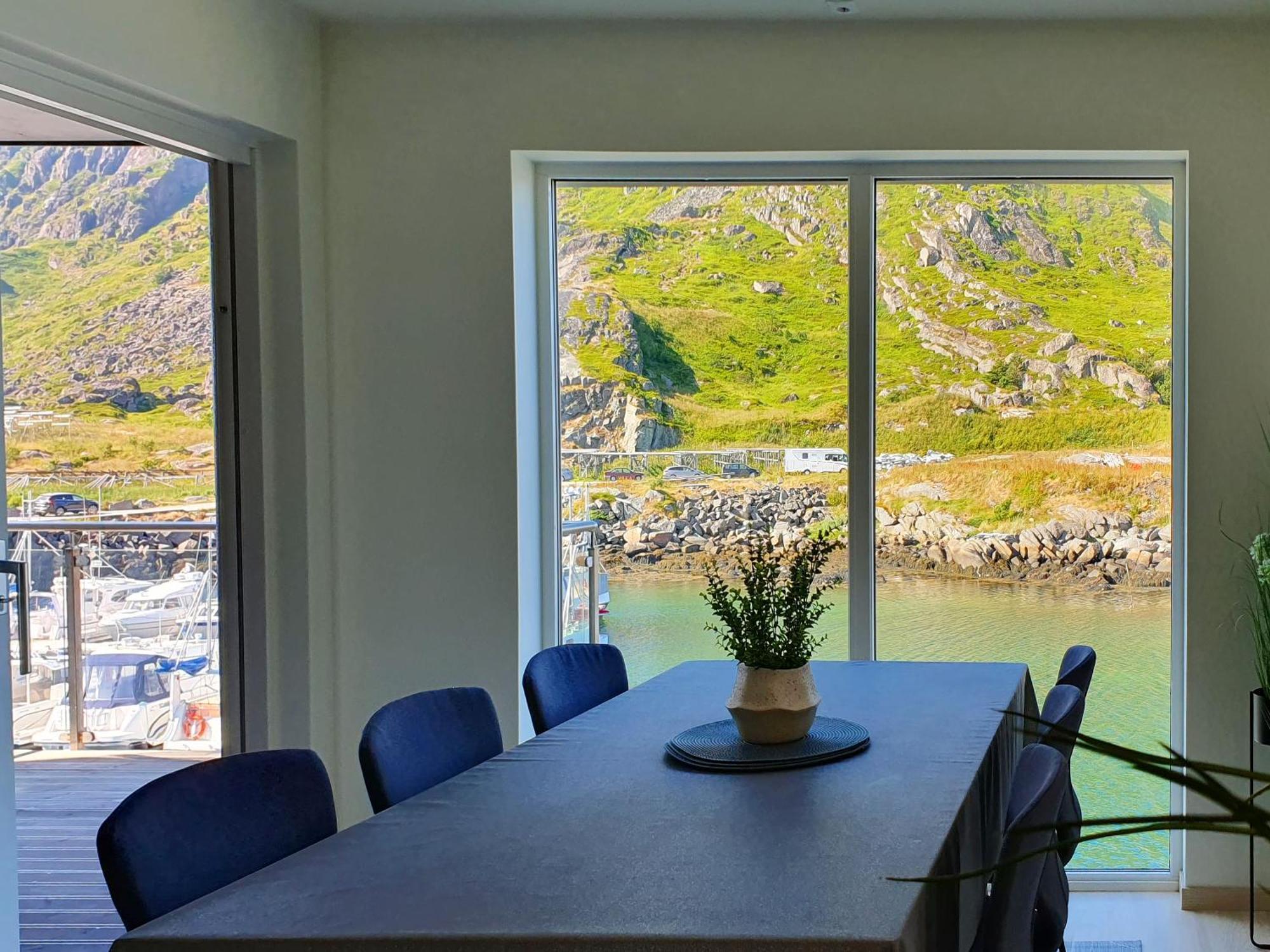 Apartment Lofoten Seaside Ballstad